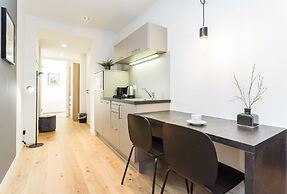 Room 4 & 5 Apartments