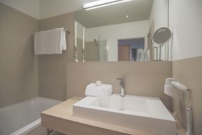 Room 4 & 5 Apartments