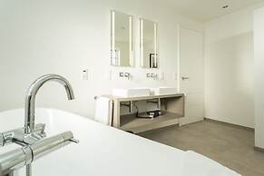 Room 4 & 5 Apartments