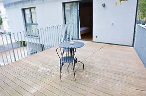 Room 4 & 5 Apartments