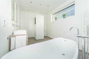 Room 4 & 5 Apartments