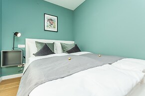 Room 4 & 5 Apartments