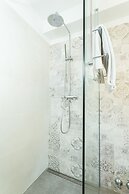 Room 4 & 5 Apartments