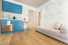 Room 4 & 5 Apartments