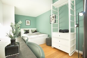 Room 4 & 5 Apartments