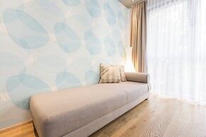 Room 4 & 5 Apartments