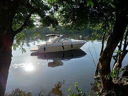 Orla Náutica Pousada