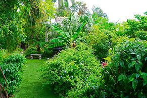 Riverside Apartments By The Beach