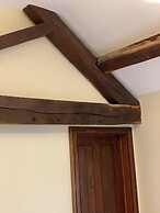 England's Gate and Coachhouse