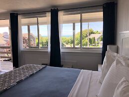 Kingfisher Oceanside