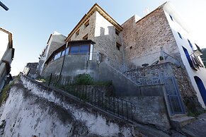Dalt Vila