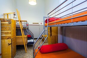 Ostellin Genova Hostel