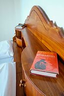 The Lake House Ko Yo