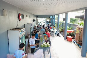 The Lake House Ko Yo