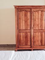 The Lake House Ko Yo