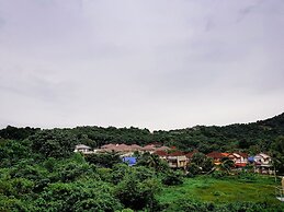 The Lake House Ko Yo