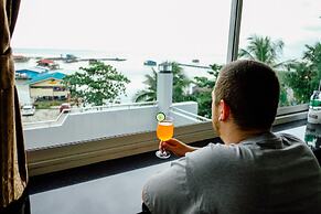 The Lake House Ko Yo