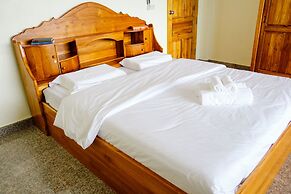 The Lake House Ko Yo