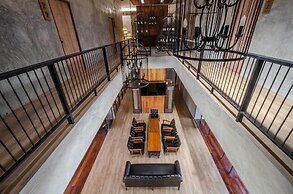 The Chic Lipe - Hostel