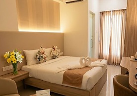 Downtown Business Hotel