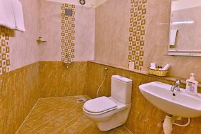 Downtown Business Hotel