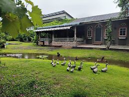 Phuket Nonnita Boutique Resort