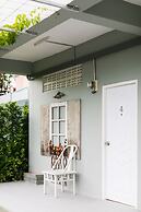 Phuket Nonnita Boutique Resort