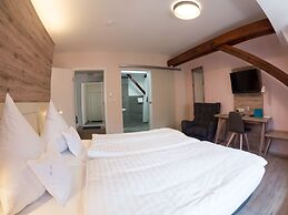 Weinbar und Hotel FahrAway