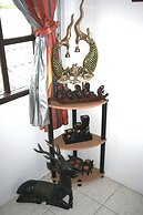 Summer Breeze Inn Hotel