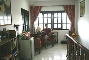 Summer Breeze Inn Hotel