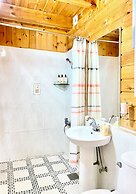 Breakfast at Tiffany's Pension