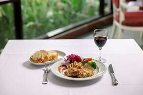 Oriental Palace Apartments Hanoi