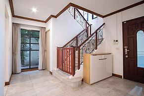 Oriental Palace Apartments Hanoi