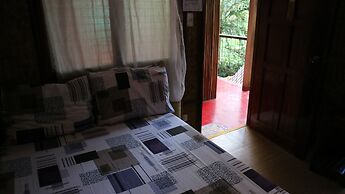 Victoria Guest House and Cottages