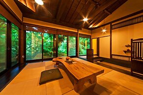 Hanarenoyado Sennomori