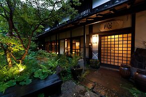 Hanarenoyado Sennomori