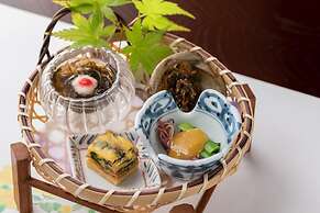 Hanarenoyado Sennomori