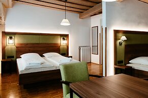 Hotel-Gasthof Goldener Greifen