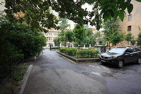 Residence on Borovaya