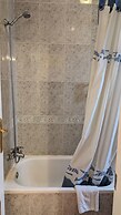 Hotel Las Palmeras by Vivere Stays