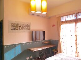 Home & Teak Homestay