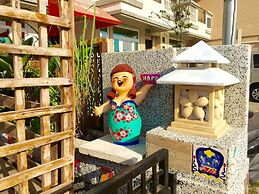 Home & Teak Homestay