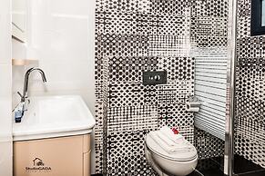 Country Suites with Jaccuzzi & Pool