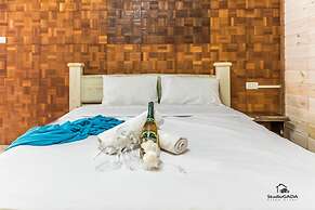 Country Suites with Jaccuzzi & Pool