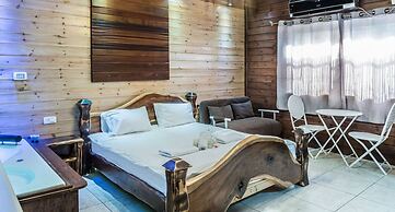 Country Suites with Jaccuzzi & Pool