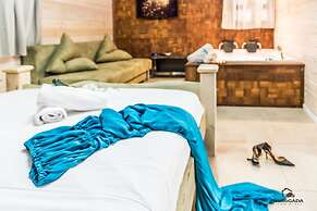 Country Suites with Jaccuzzi & Pool