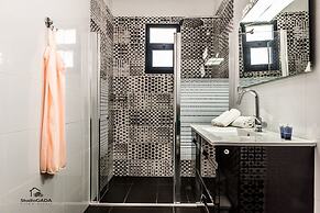 Country Suites with Jaccuzzi & Pool