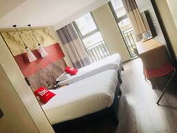 ibis Chengdu East Railway Station Hotel