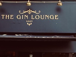 Gin Lounge Rooms