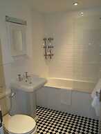 The Fleur de Lys Inn